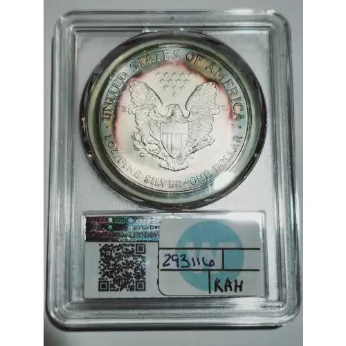 2004 $1 (3)